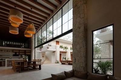 Luxury Villa Photo #14