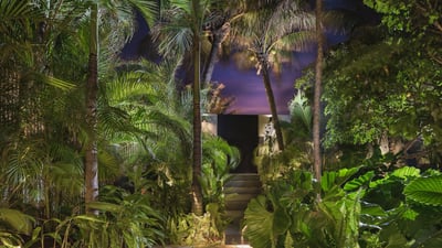 Luxury Villa Photo #20