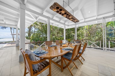 Luxury Villa Photo #13