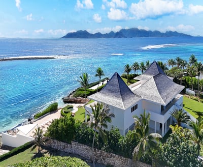 Luxury Villa Photo #24