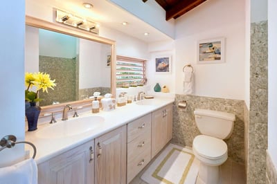 Luxury Villa Photo #14