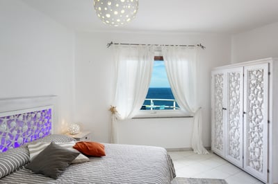 Luxury Villa Photo #41