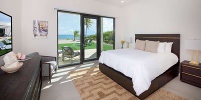 Luxury Villa Photo #29