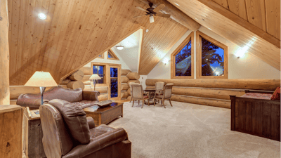 Upper level loft area with a twin trundle, off of the primary suite