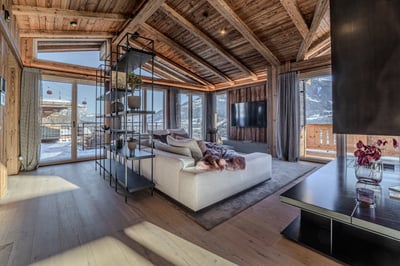 Luxury Villa Photo #19