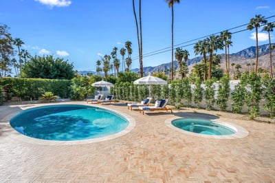 Luxury Villa Photo #14