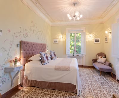 Luxury Villa Photo #16