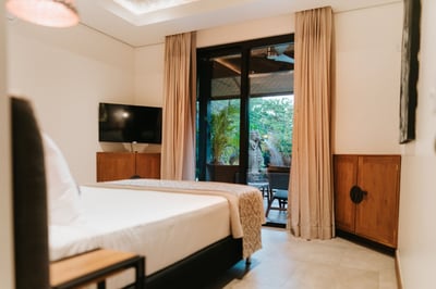 Luxury Villa Photo #34