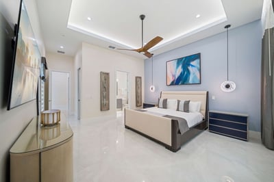 Luxury Villa Photo #37