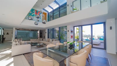 Luxury Villa Photo #48