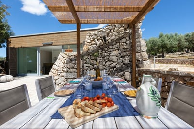 Luxury Villa Photo #12