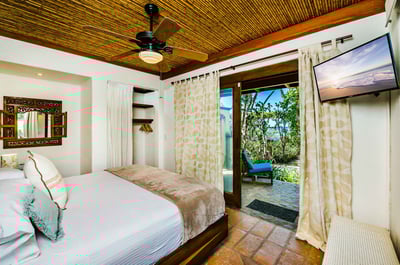 Welcome to the Private Beach Casita, where the beach is your front yard.