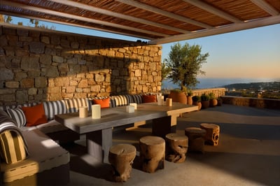 Luxury Villa Photo #11