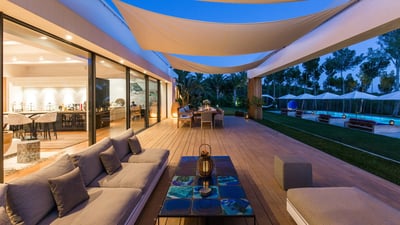 Luxury Villa Photo #9