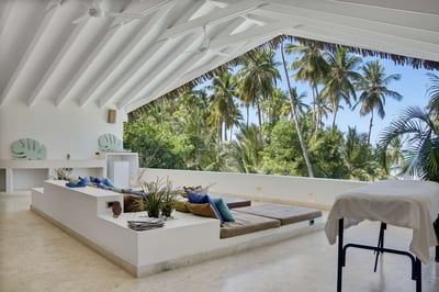 Luxury Villa Photo #23