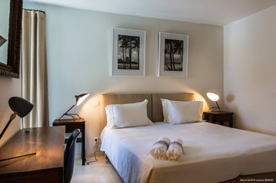 Bedroom 3: Situated in the lower level. King size bed (can be prepared with twin beds on request), a