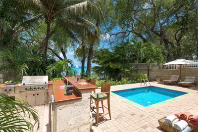 Luxury Villa Photo #2