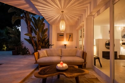 Luxury Villa Photo #10