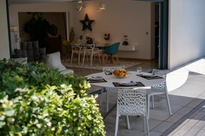 Luxury Villa Photo #26