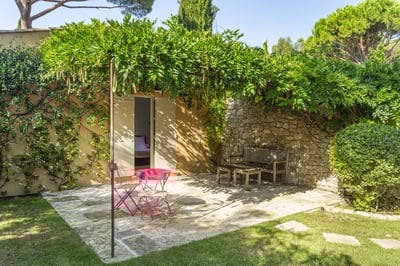 Luxury Villa Photo #9