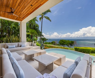 Luxury Villa Photo #4