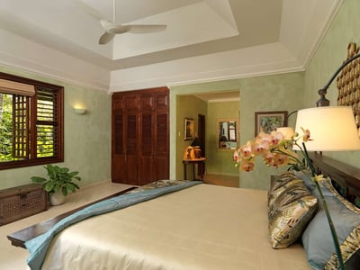 Luxury Villa Photo #39