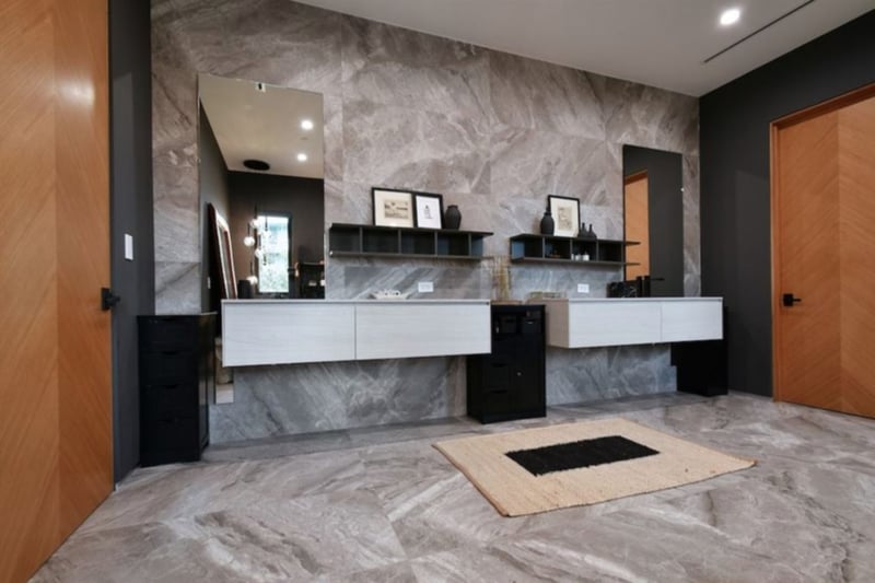 Round Valley Residence