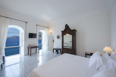 Luxury Villa Photo #31