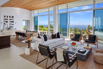 Luxury Villa Photo #9