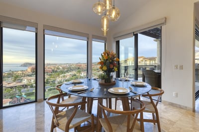Luxury Villa Photo #12