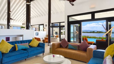 Luxury Villa Photo #21