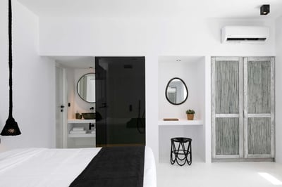 Luxury Villa Photo #20