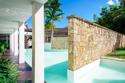 Luxury Villa Photo #33