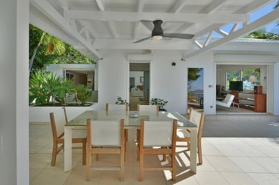 Luxury Villa Photo #26