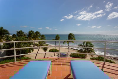 Luxury Villa Photo #9