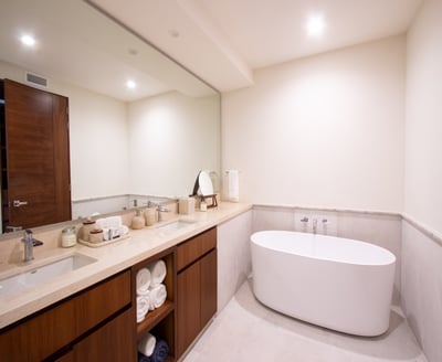 Luxury Villa Photo #15