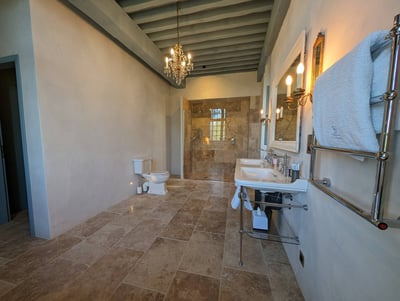 Luxury Villa Photo #28