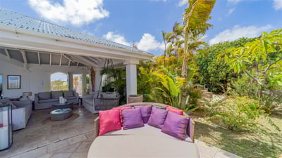 Outdoor Lounge Area