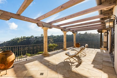 Luxury Villa Photo #45