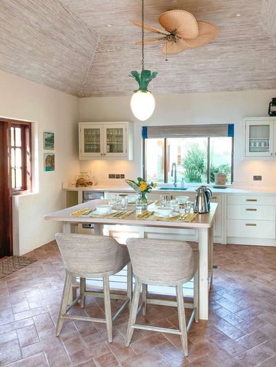 Luxury Villa Photo #24