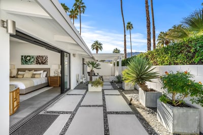Luxury Villa Photo #8