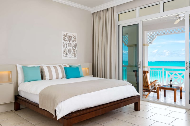 2 BDM Oceanfront Suite at Alexandra Resort