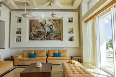 Luxury Villa Photo #8
