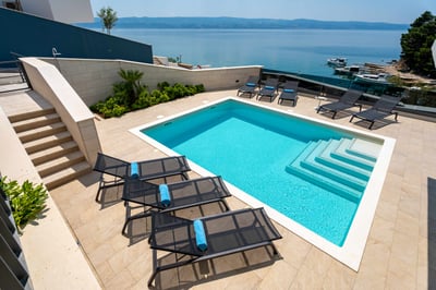 Luxury Villa Photo #10