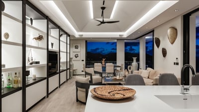 Luxury Villa Photo #35