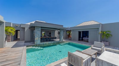 Pool & Terrace