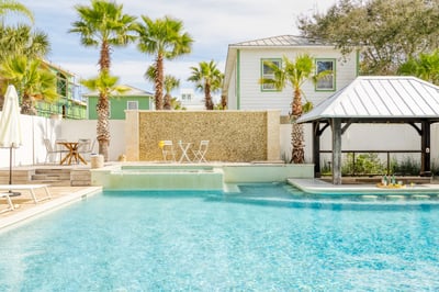 Luxury Villa Photo #4