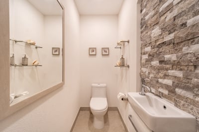 Luxury Villa Photo #29