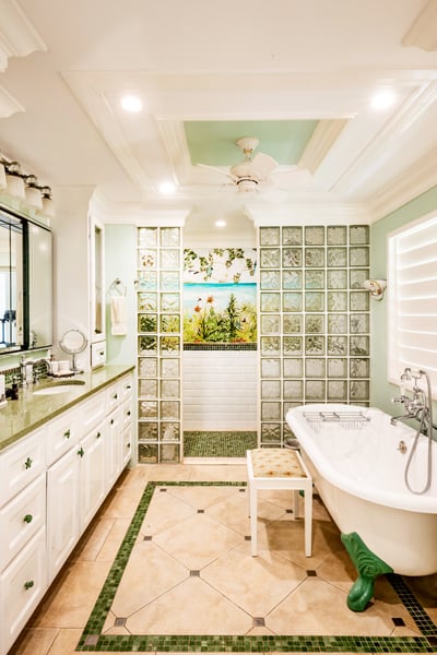 Luxury Villa Photo #18