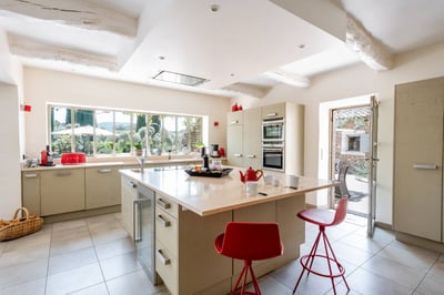 Luxury Villa Photo #12